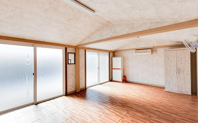 Gapyeong Gold River Castle Pension