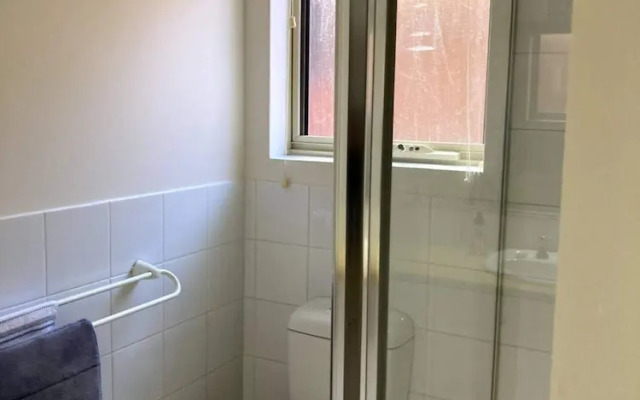 Modern 2 Bedroom Apartment in Perth