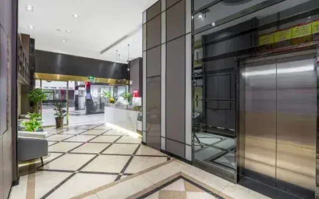 Carto Hotel (Xinhe Square Tianyou Pedestrian Street)