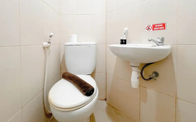 Simple And Relax Studio At Pavilion Permata Apartment