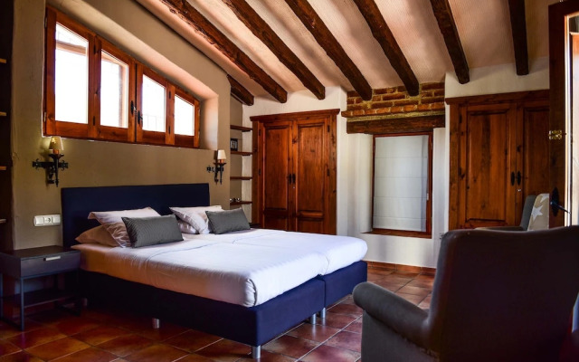 1144 Villa la Perla