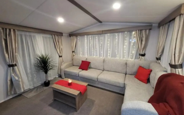 5 Geranium, Holiday Home in Oakdene Forest Park