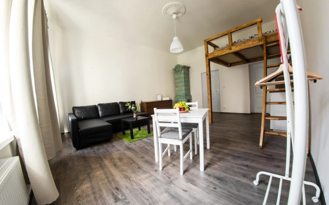 Freedom rooms and apartments