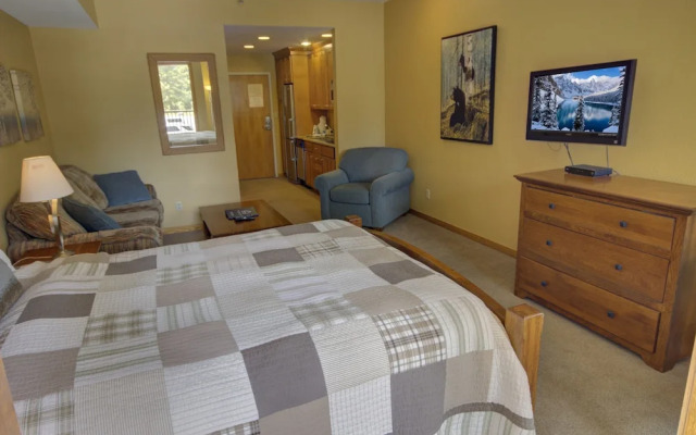 Slopeside 2743 by Summitcove Vacation Lodging