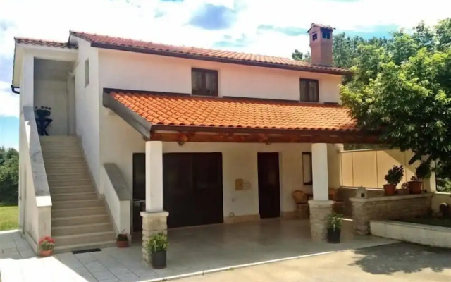 Apartment 1874