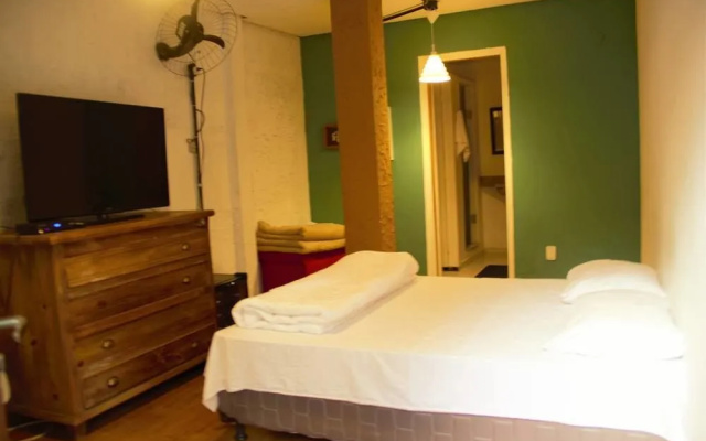 Obah Hostel e Bar