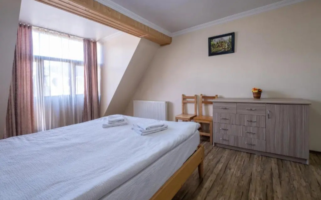Mestiatour Guest House