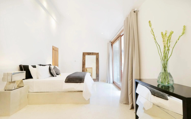 Amazing 3 Bedrooms Villa Canggu