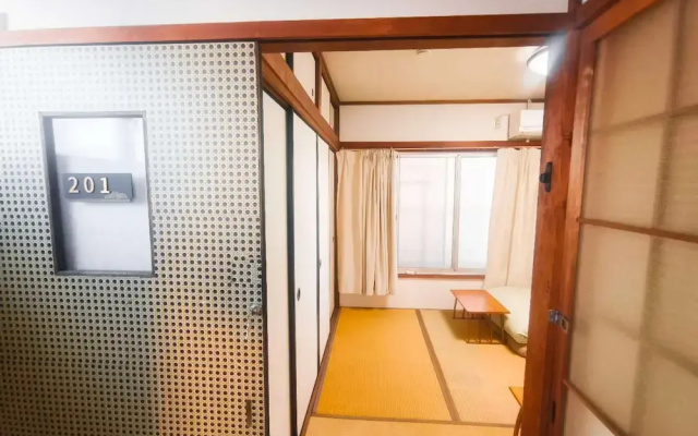 Seisha for guests aged 18-55 only