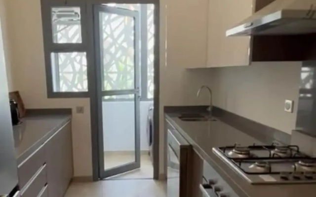 2 Bed Apartment - Balcony, Parking, Wifi