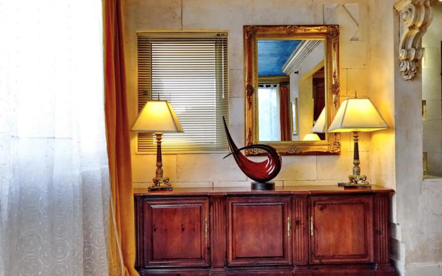 VILLA MARJAN - 3 bdr, 3 bath, parking