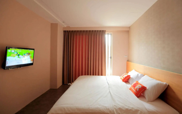 Station 100 Meter B&B