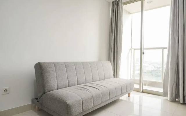 Stunning And Strategic 2Br Gold Coast Apartment Near Pik