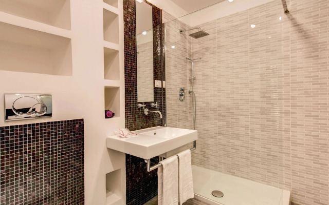 WRH Suites