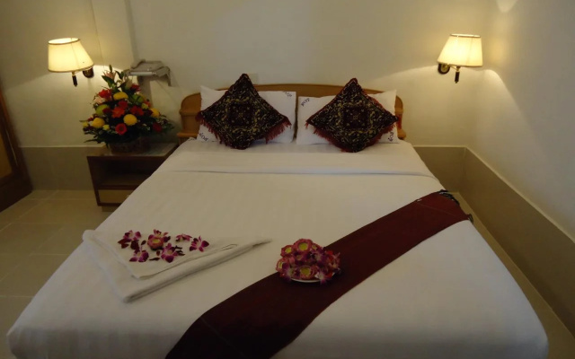 Asia Hotel