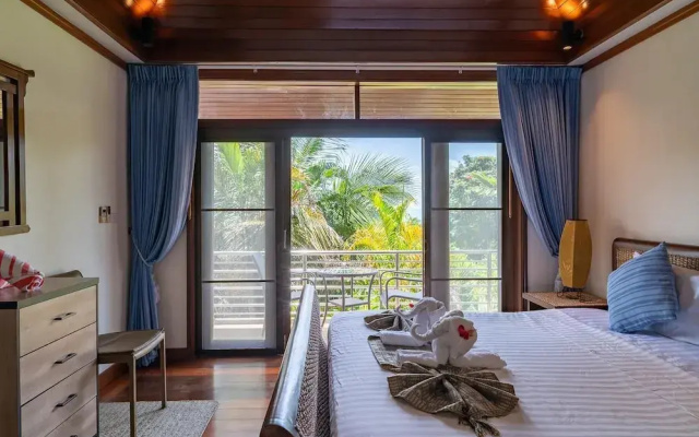 4BR Villa beach walking distance KBR44