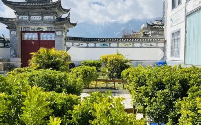 Yingshan Countryside B&B (Erhai Caicun Longkan Wharf Branch)