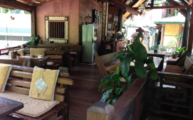 Sam's Bungalows