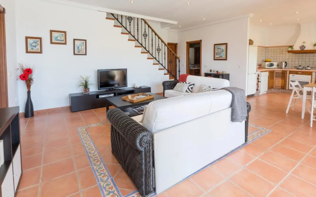 La Cala Beauty