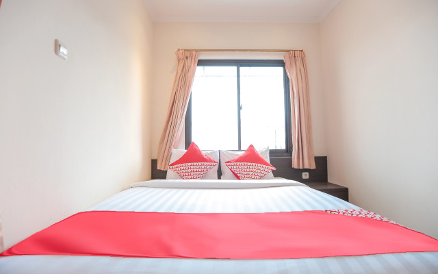 Capital O 141 Fatmawati Cozy Residence