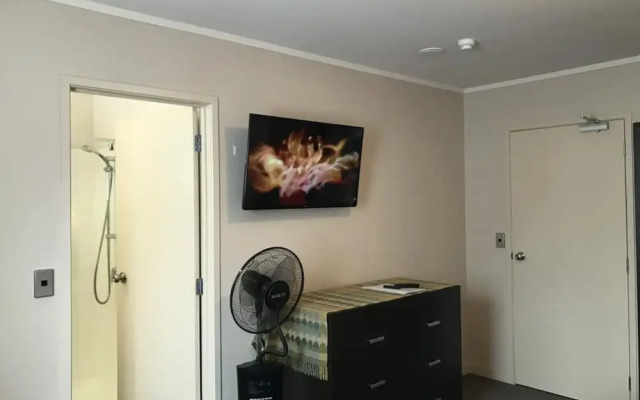 Lake Lodge B&B Rotorua - Adults Only