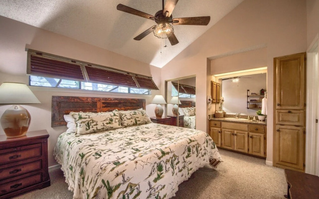 The Iron Cactus on the Comal CW C102 2 Bedroom Condo by RedAwning