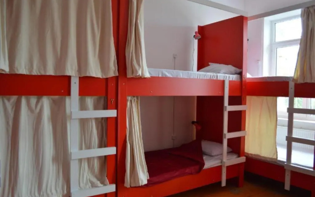 BroBro hostel