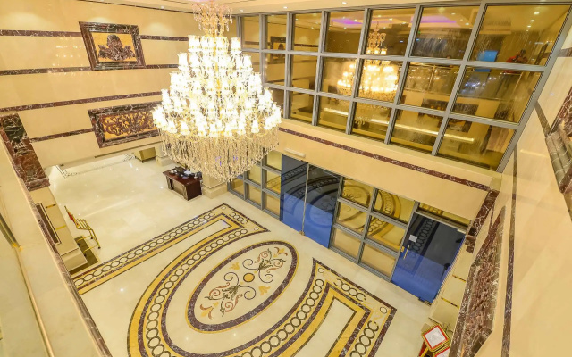 Crown Town Hotel