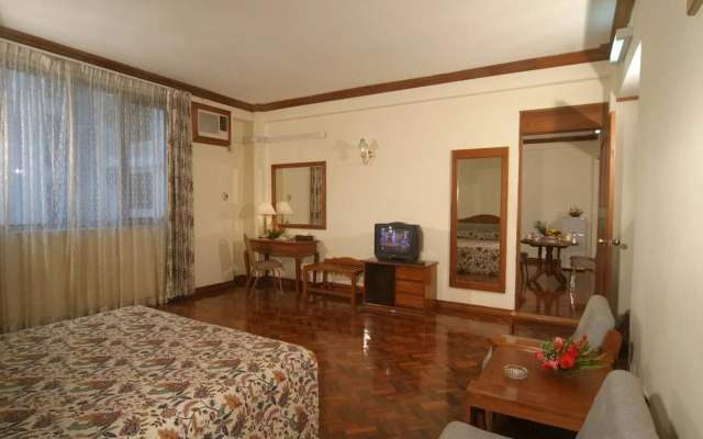 Yuzana Hotel