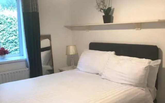 private room to rent