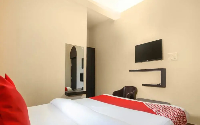 Hotel Crystal Riverside by OYO Rooms