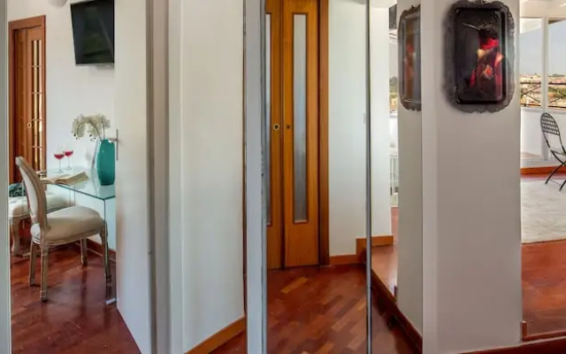 Daplace - Terenzia Apartment