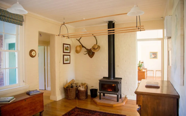 Coldstream Estate - The Whare