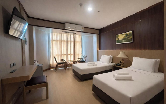 Lertthanee Hotel