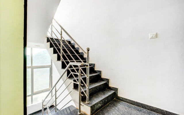 Manan Paradise by OYO Rooms