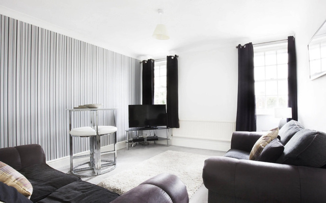 Lloyd Court by City Stay Apartments