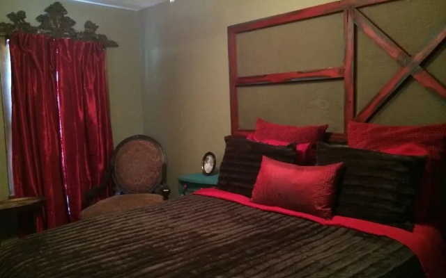 The Lucky Penny Lodge