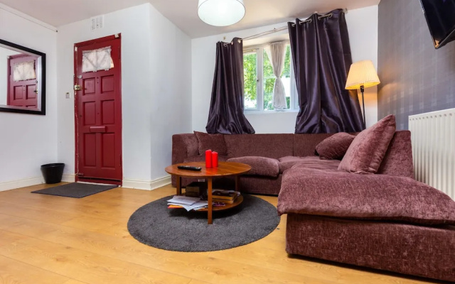 Bazely Street Deluxe Double Room 3