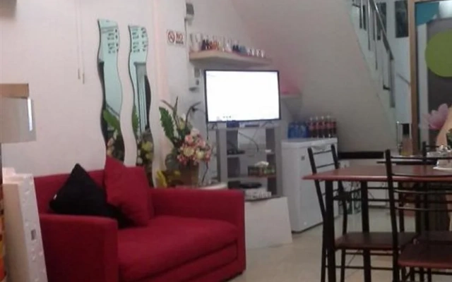 Hostel 24