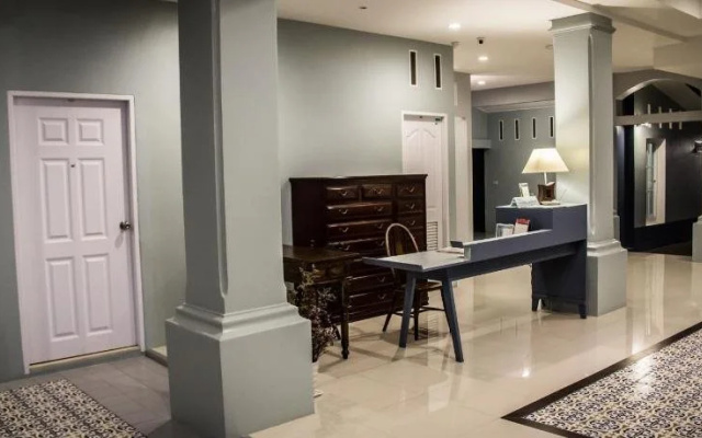 Plern Pitch Residence