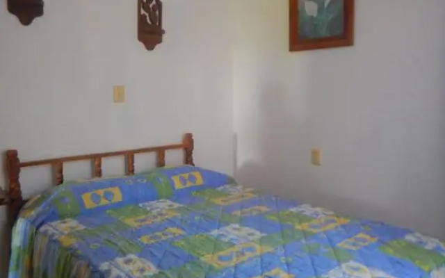 Posada Bugambilias