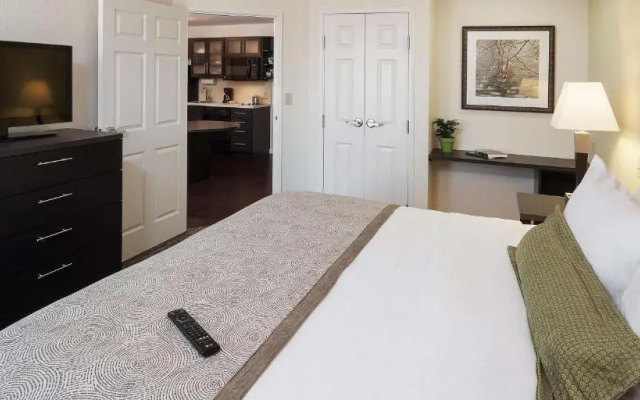 Sonesta Simply Suites Arlington Entertainment District