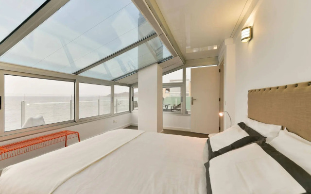 Roof Top Suite - Living Las Canteras
