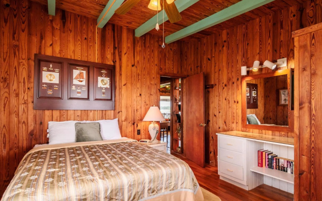 Sound Sleeper by Oak Island Accommodations