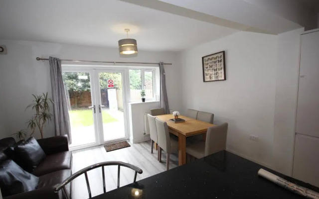 Lees House