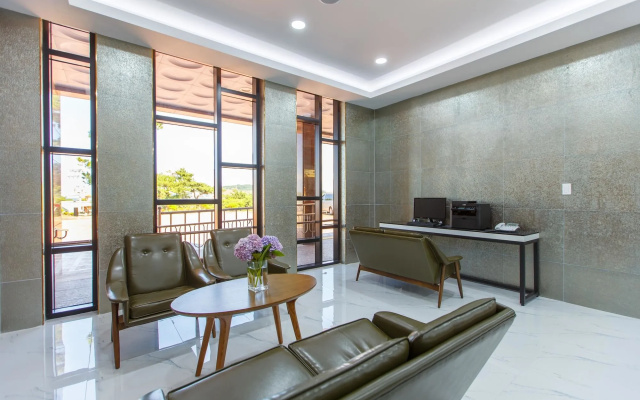 Hotel Sweet Castle Jeju Hamdeok