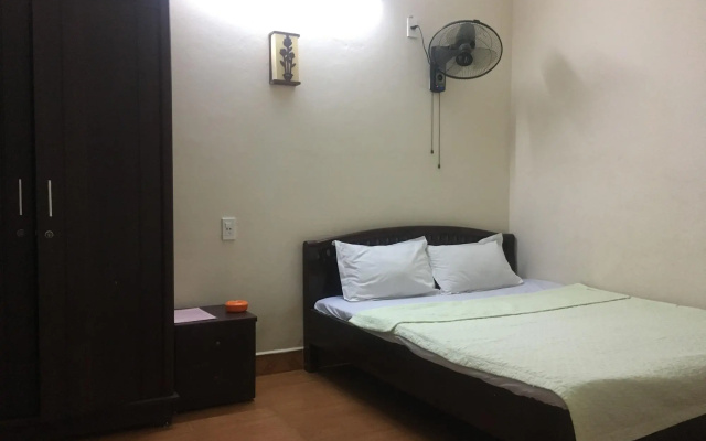 Black Pearl Cat Ba Hostel