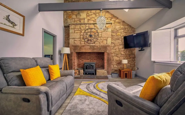 Host Stay Bluebell Cottage
