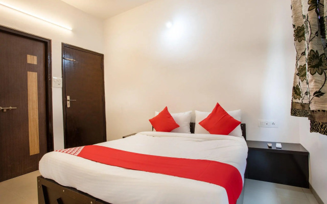 OYO 36855 Hotel Indraprasth