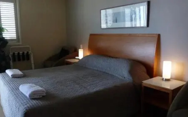 SALTBEACH2302